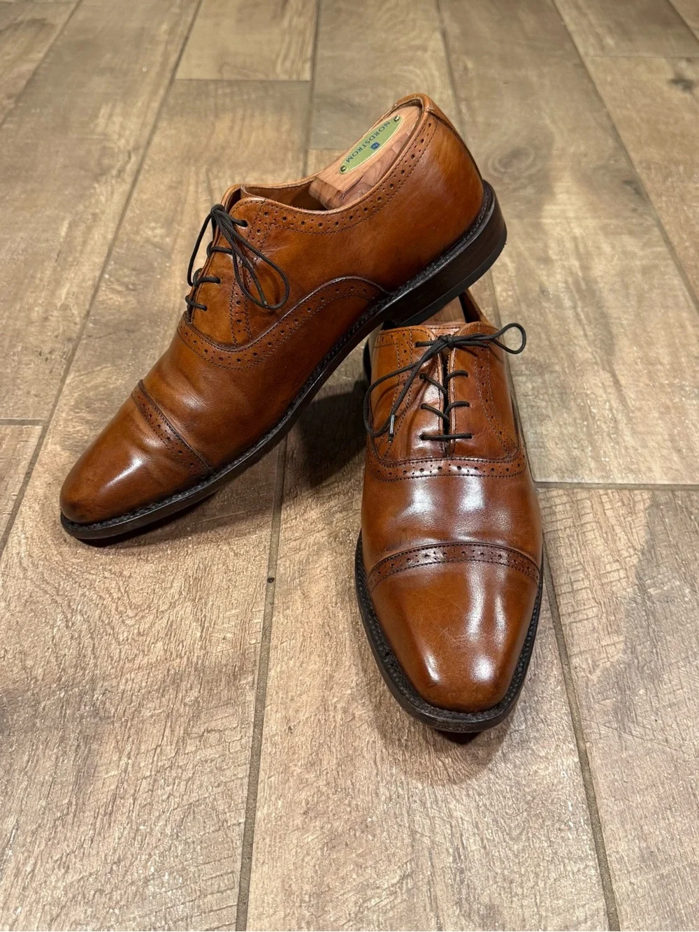 Allen Edmonds Dress Shoes Mens Size 9.5 B Evanston Brown Oxford